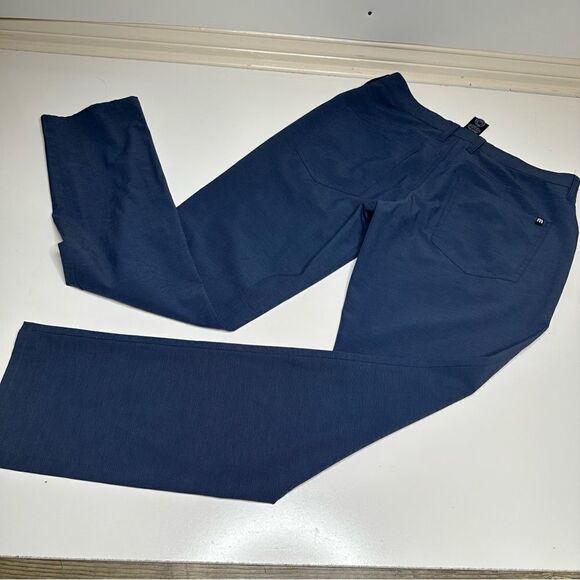 Travis Mathew Beckladdium Navy Golf/Athleisure Pants in Size 30W x 30L - Picture 6 of 9